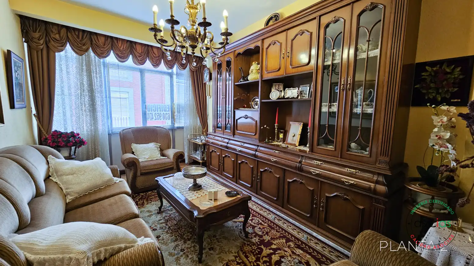 Sala d'estar de Edifici en venda en Tineo