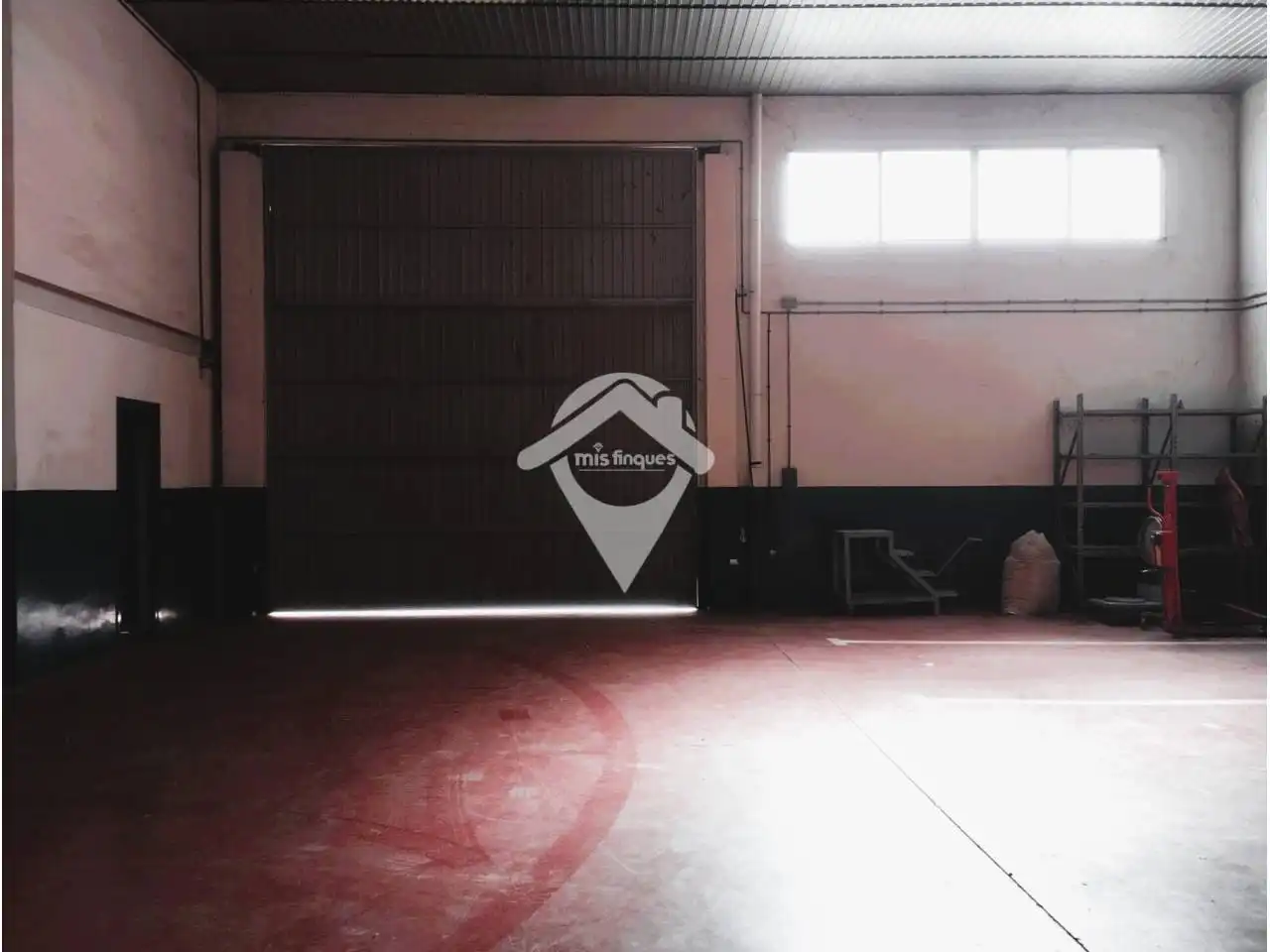 Nave industrial de alquiler en Sant Quirze del Vallès con Alarma