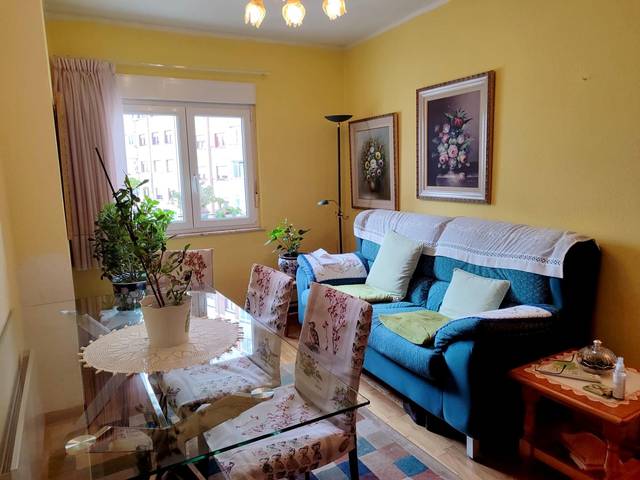 Piso en Venta en Avenida Avenida Aureliano San Román en Milán - Pumarín
