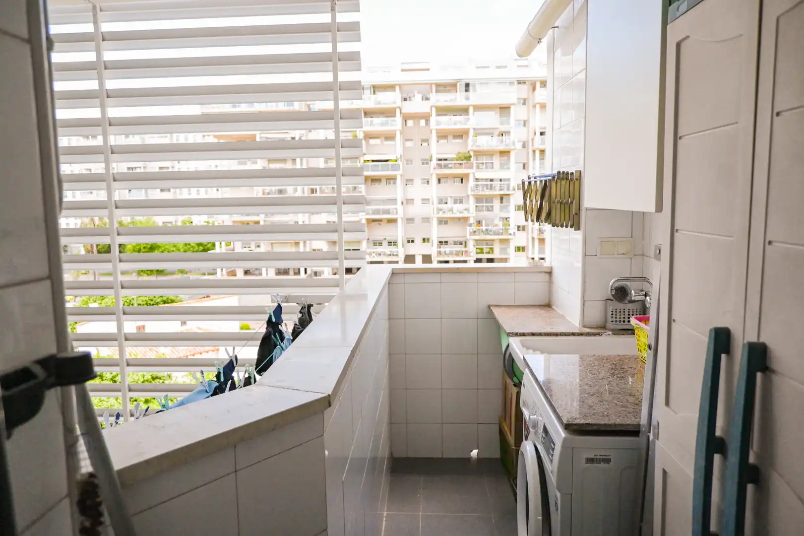 Balcony of Flat for sale in Valencia  with Air Conditioner, Terrace and Swimming Pool