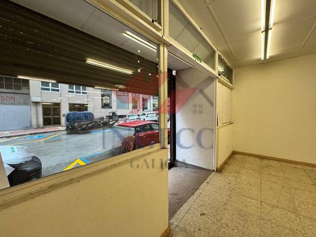Local comercial en Alquiler en Rúa Novoa Santos en Cuatro Caminos - Plaza de la Cubela
