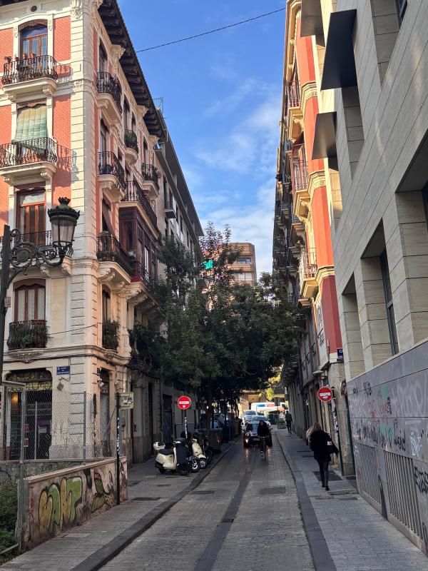 Vista exterior de Piso en venta en  Valencia Capital con Aire acondicionado, Terraza y Amueblado