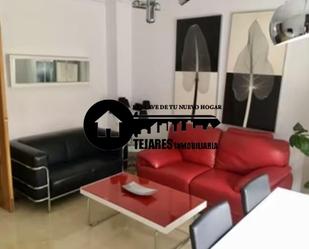 Sala d'estar de Apartament de lloguer en  Albacete Capital amb Aire condicionat, Calefacció i Balcó