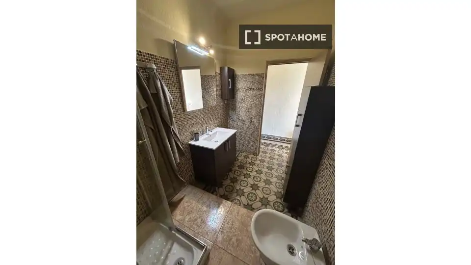 Bathroom of Apartments for share in Puerto del Rosario  with Air Conditioner, Terrace and Furnished