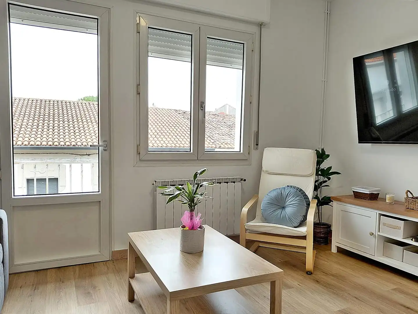 Sala d'estar de Casa o xalet en venda en Vilagarcía de Arousa amb Calefacció, Terrassa i Traster