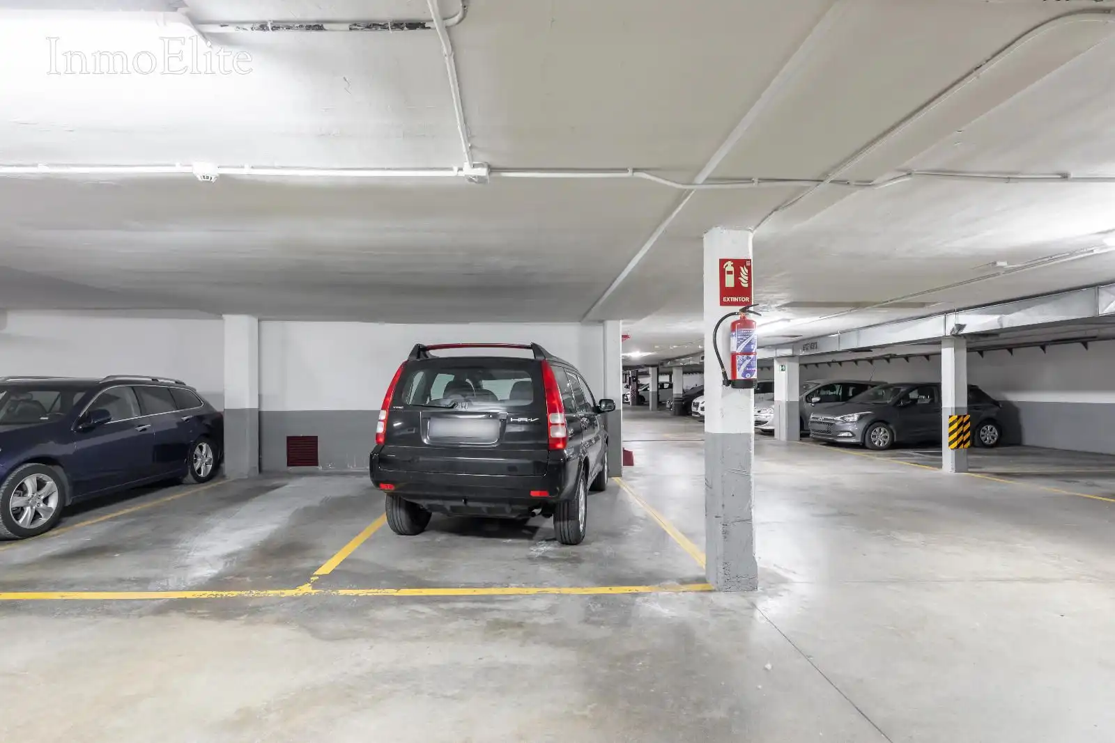 Aparcament de Pis en venda en Las Rozas de Madrid amb Aire condicionat, Calefacció i Parquet