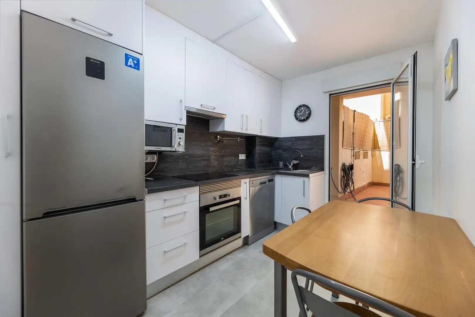 Cocina de Piso en venta en  Palma de Mallorca con Terraza, Trastero y Balcón