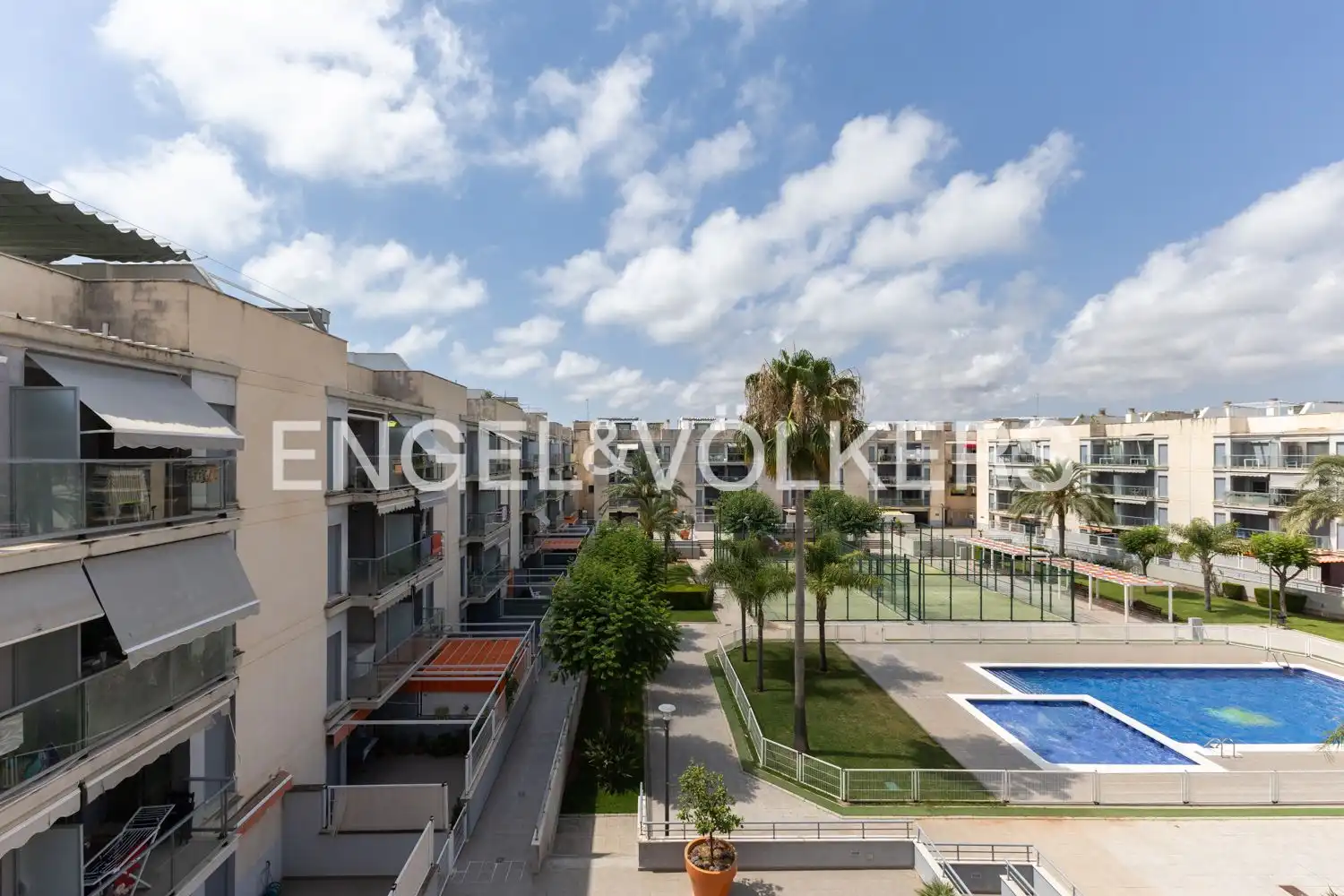 Terrassa de Àtic de lloguer en Almenara amb Aire condicionat, Calefacció i Jardí privat
