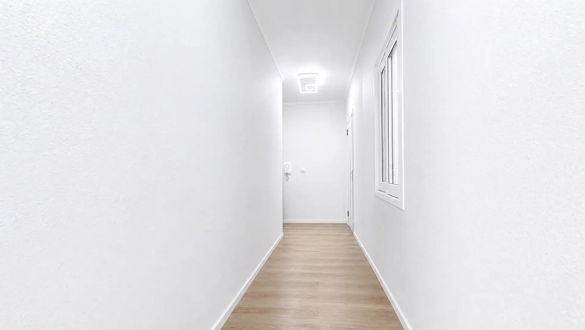 Piso en venta en Alicante / Alacant con Balcón