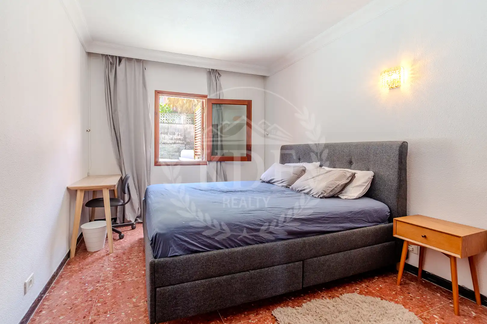 Dormitori de Casa o xalet en venda en Santa Cruz de Tenerife amb Terrassa, Traster i Moblat