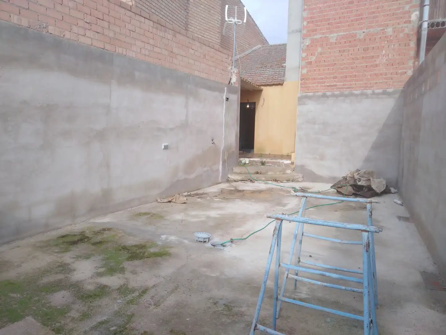 Casa o xalet en venda en Luciana amb Aire condicionat, Traster i Moblat