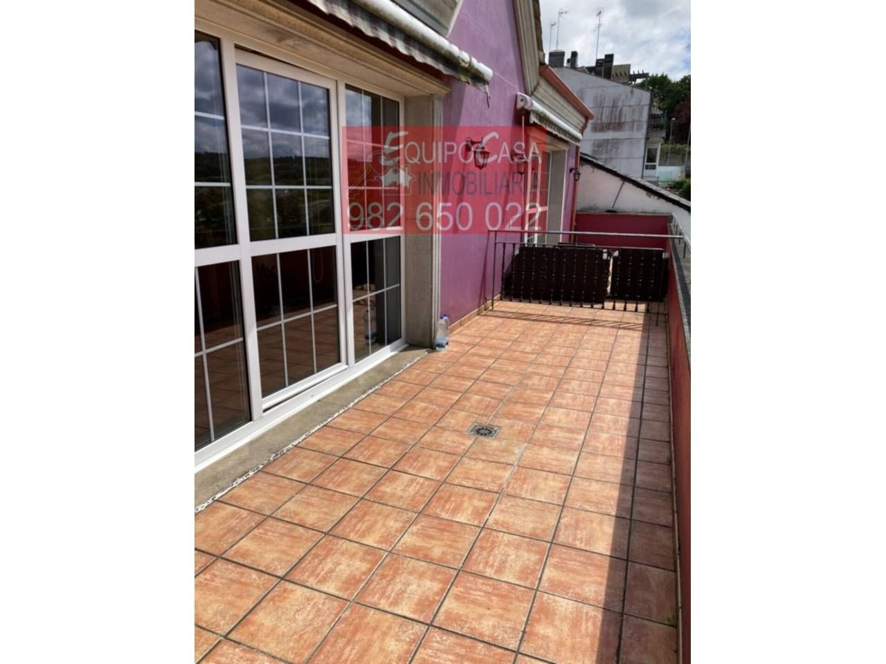 Terrassa de Casa adosada en venda en Lugo Capital amb Calefacció, Jardí privat i Parquet