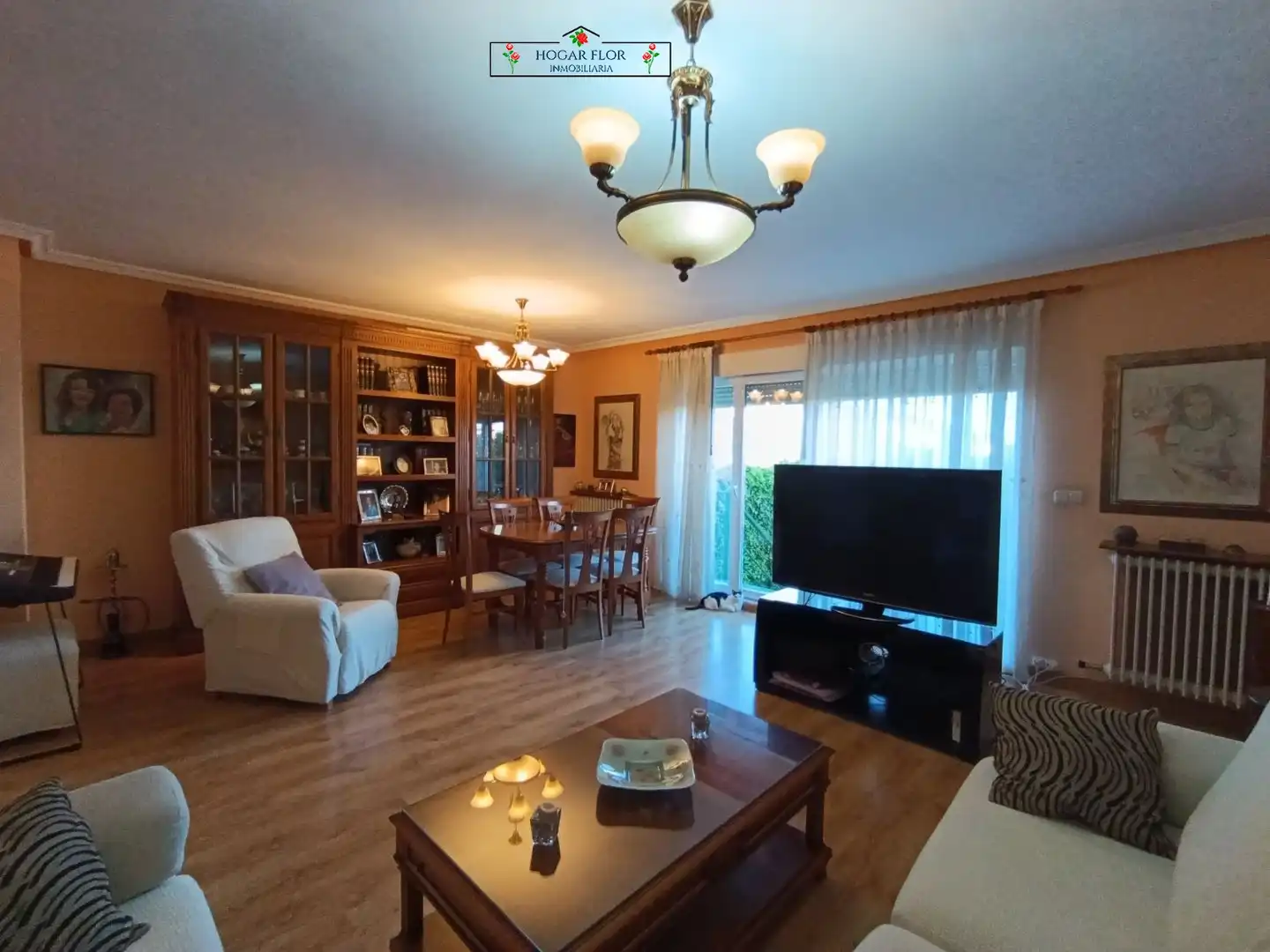 Sala de estar de Casa o chalet en venta en Salamanca con Calefacción, Terraza y Trastero