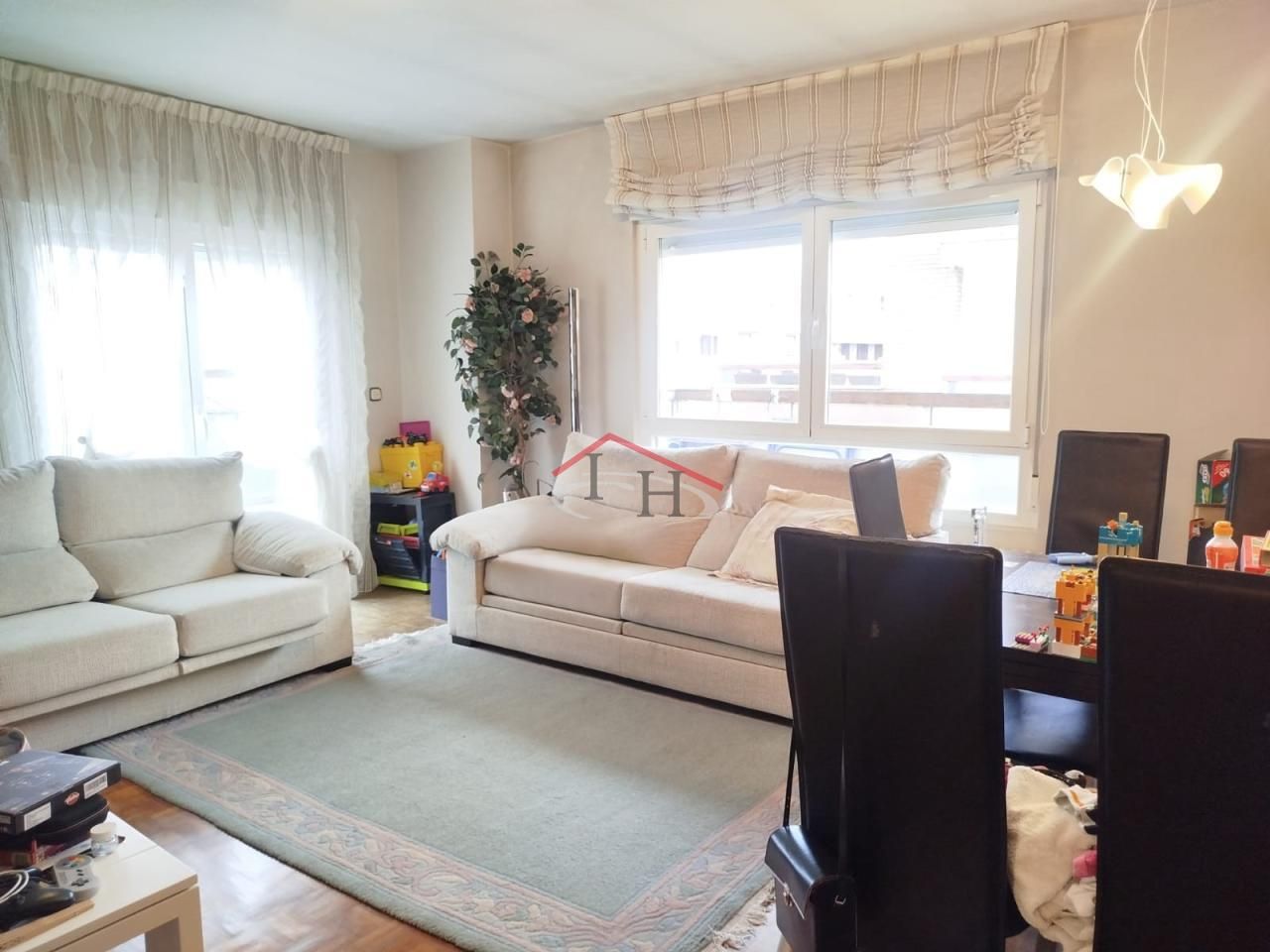 Living room of Attic for sale in León Capital   with Heating, Parquet flooring and Terrace