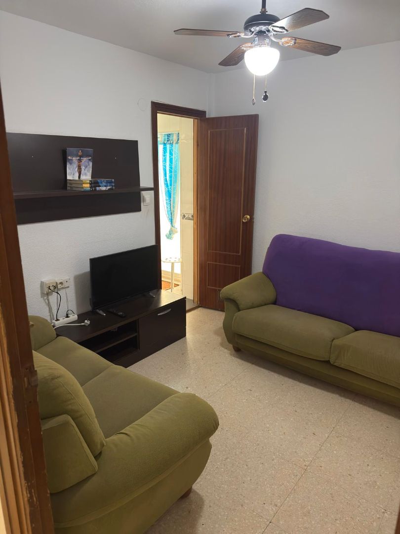 Sala d'estar de Pis en venda en  Granada Capital amb Aire condicionat, Moblat i Forn