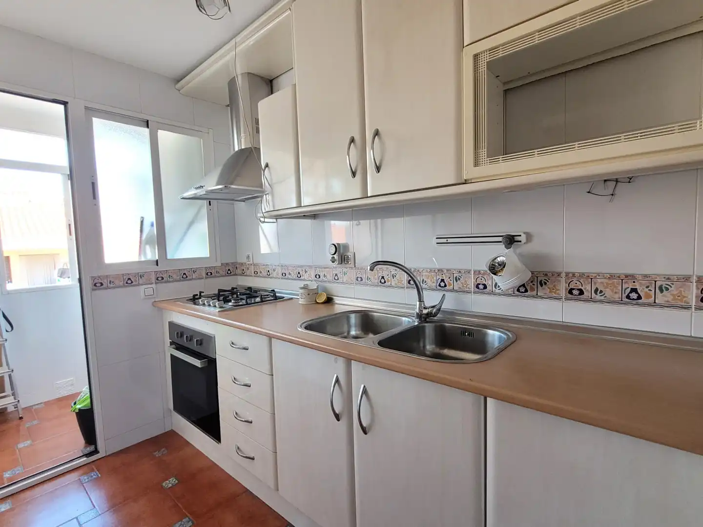 Kitchen of Attic for sale in Maracena  with Air Conditioner, Terrace and Oven
