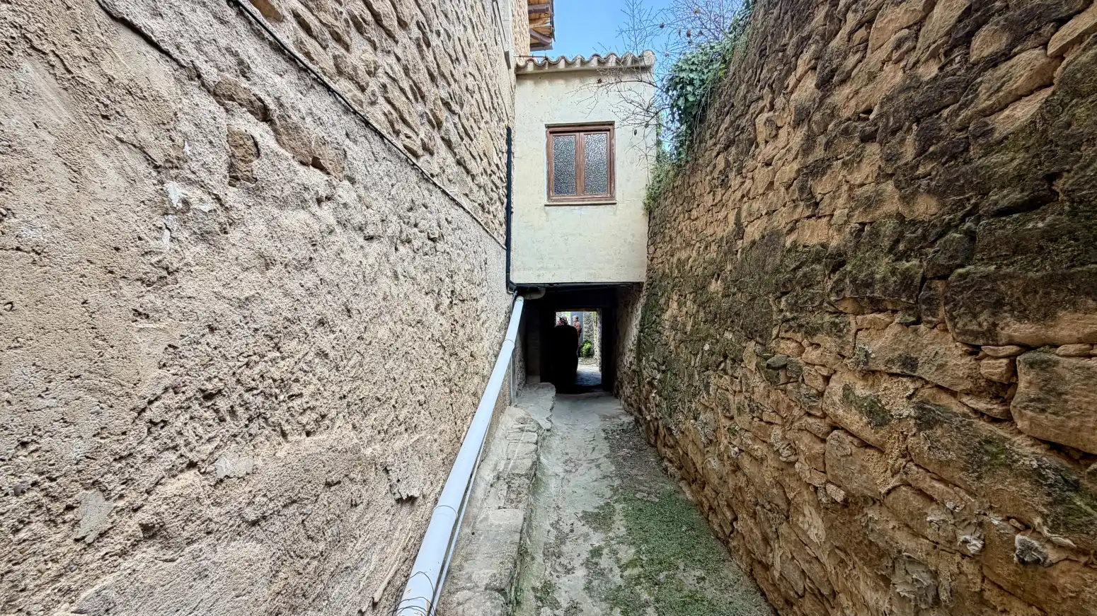 Exterior view of Houses for sale in Allo  with Heating