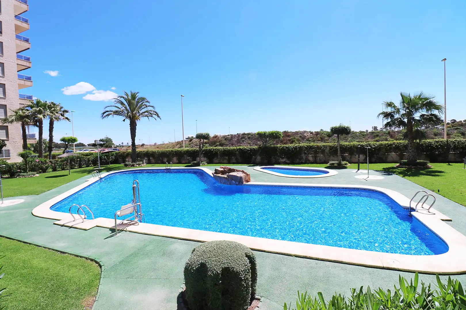 Swimming pool of Flat for sale in Guardamar del Segura  with Air Conditioner, Heating and Terrace