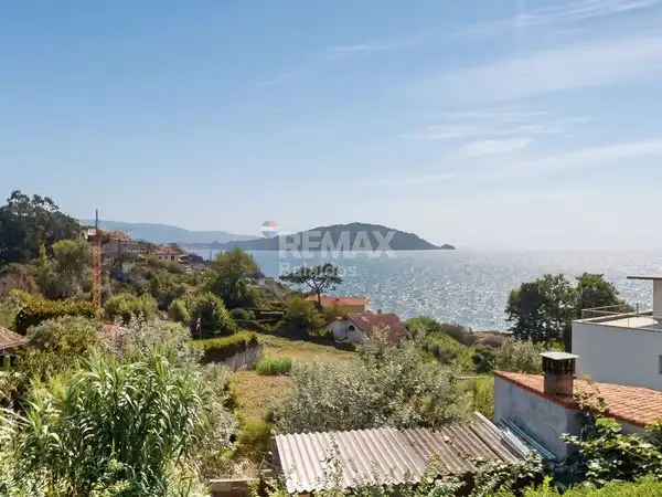 Casa o chalet en venta en Vigo  con Aire acondicionado, Calefacción y Jardín privado