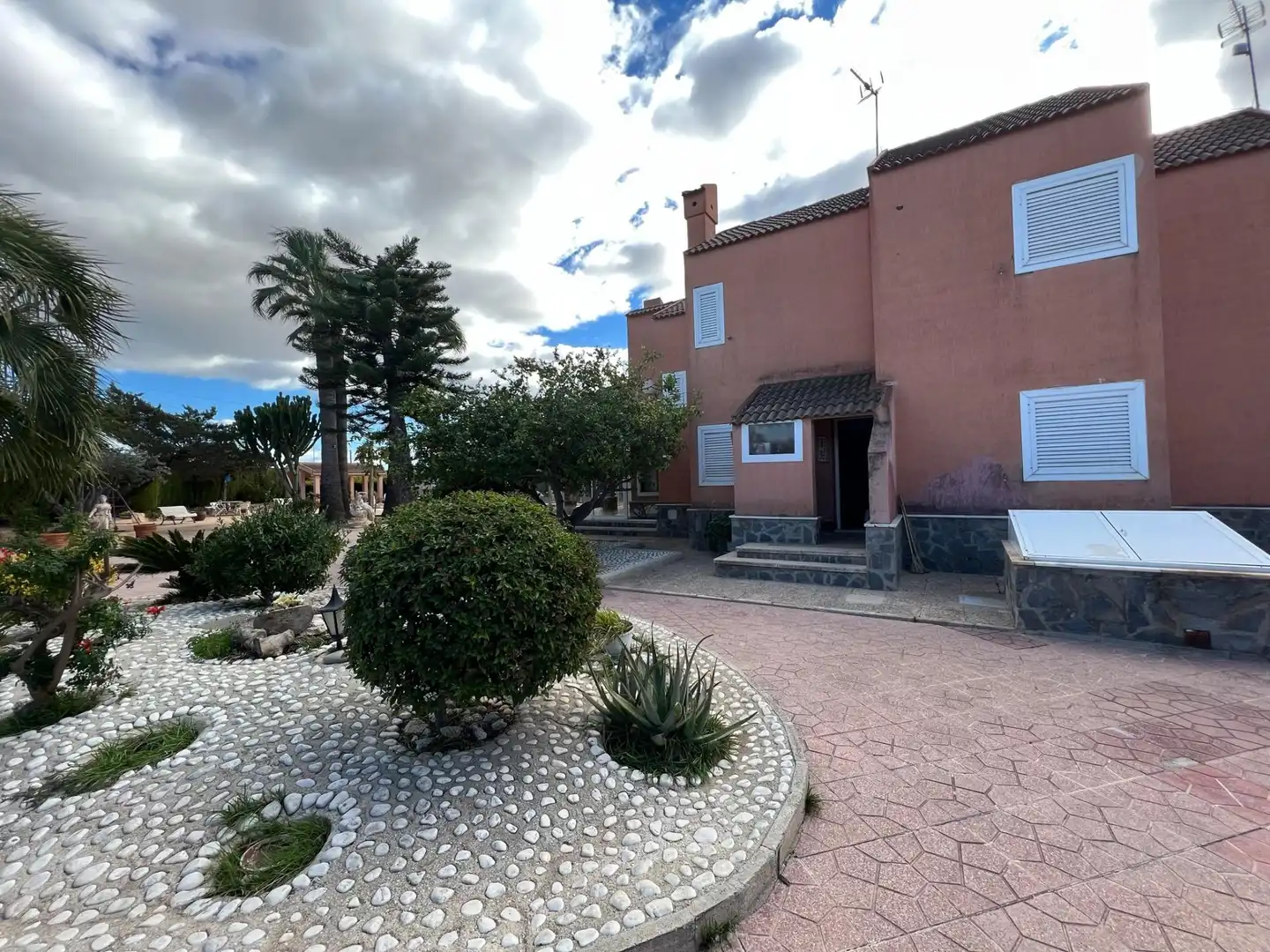 Exterior view of Houses for sale in Elche / Elx  with Heating, Terrace and Storage room