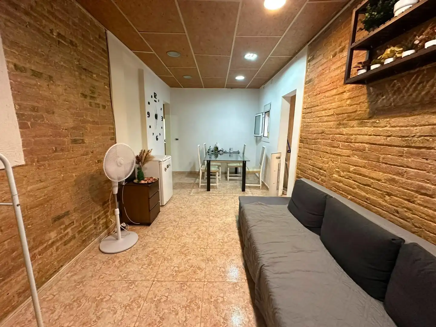 Planta baixa en venda en Barcelona amb Parquet
