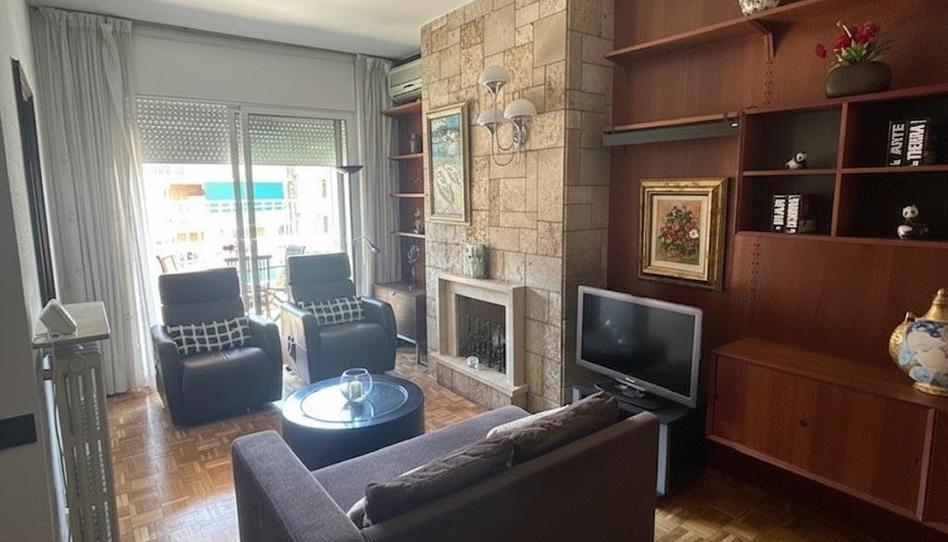 Photo 1 of Flat to rent in Avenida del Mistral, Sant Antoni, Barcelona