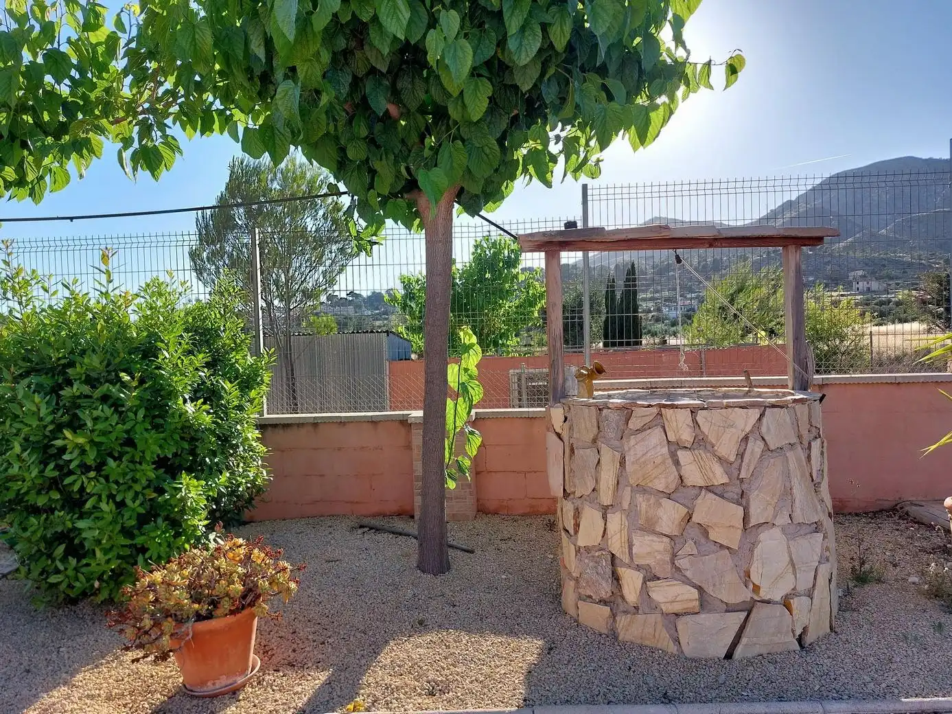 Terrassa de Casa o xalet en venda en Aigües amb Calefacció, Jardí privat i Terrassa