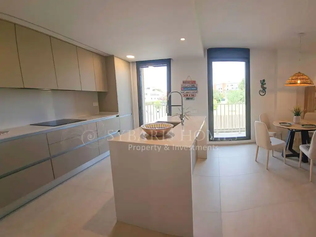 Mini appartamento con piscina in vendita a Carrer D'Albiorix, imagen 14