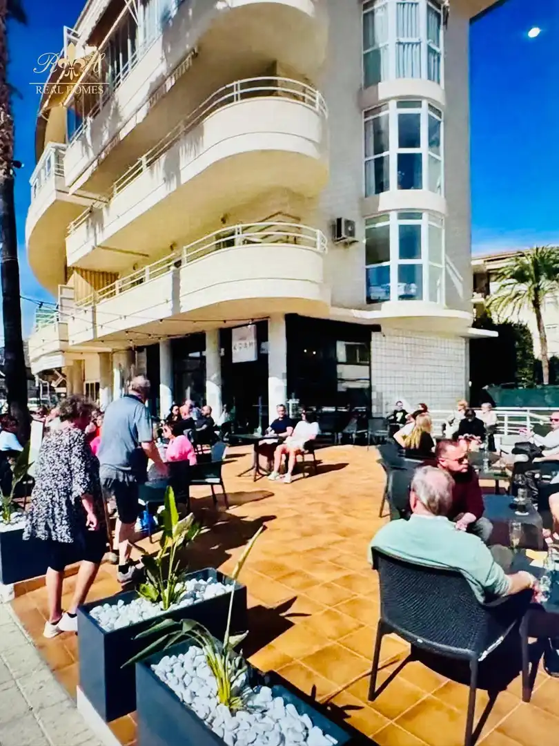 Local comercial en traspàs a DEL ALBIR, imagen 3