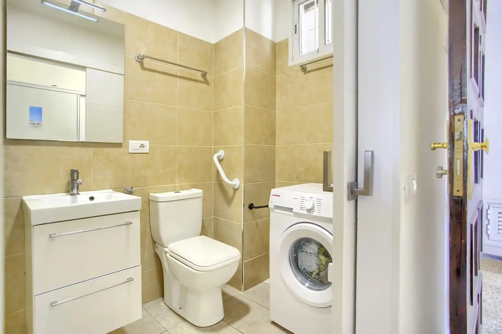 Badezimmer von Wohnung zum Verkauf in Arona mit Terrasse