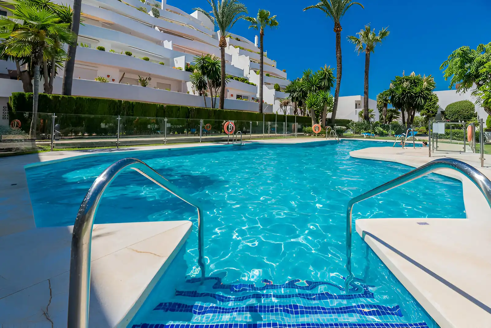 Penthouse mit Pool zum Verkauf in Nueva Andalucía, imagen 13