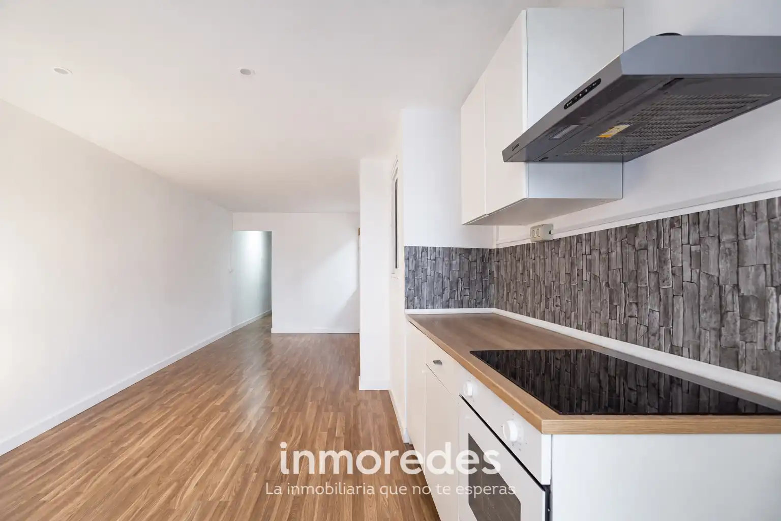 Exterior view of Flat for sale in Barcelona  with Oven and Balcony