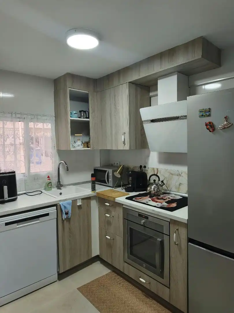 Cocina de Piso en venta en La Línea de la Concepción con Aire acondicionado y Amueblado
