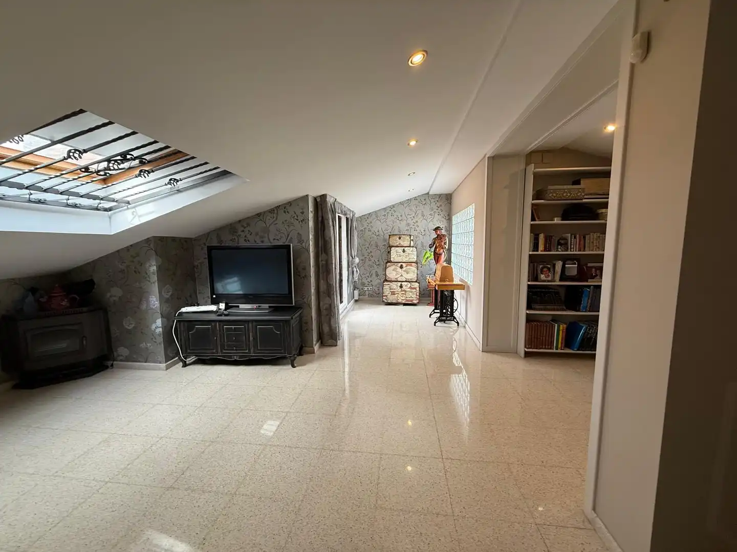 Haus oder Chalet zum Verkauf in Santa Coloma de Gramenet mit Klimaanlage, Heizung und Terrasse