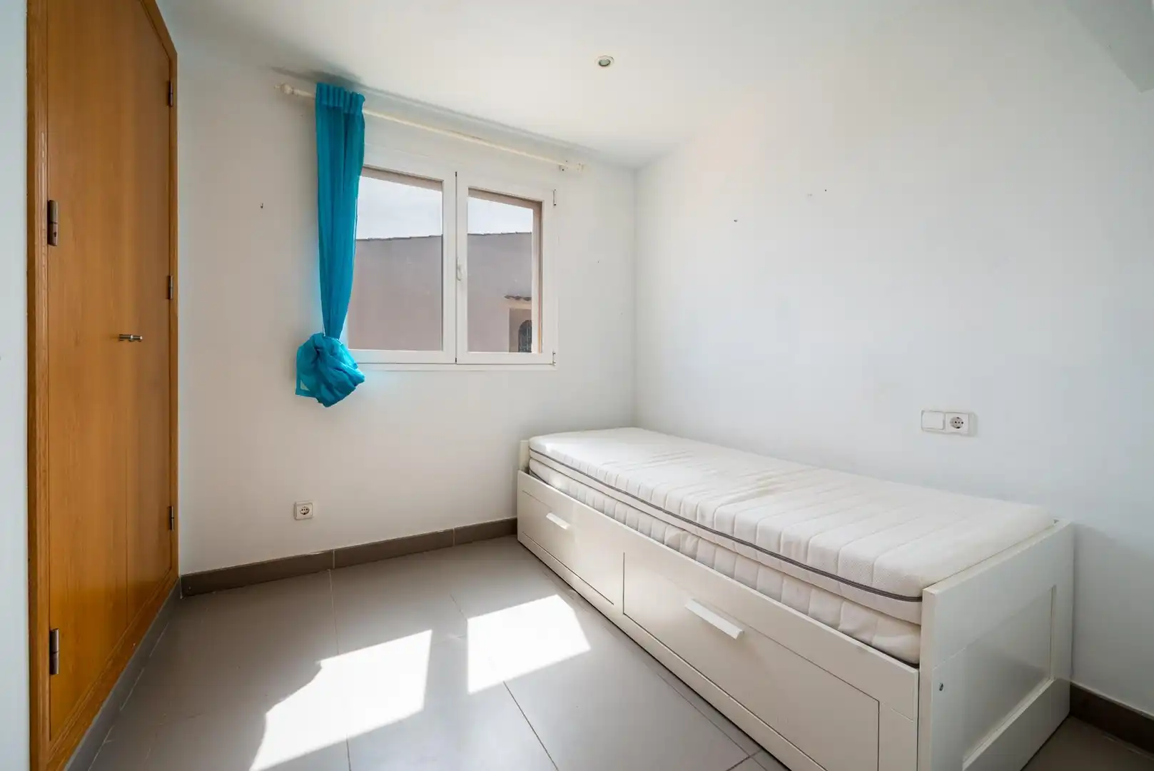 Schlafzimmer von Einfamilien-Reihenhaus zum Verkauf in Felanitx mit Klimaanlage, Terrasse und Abstellraum