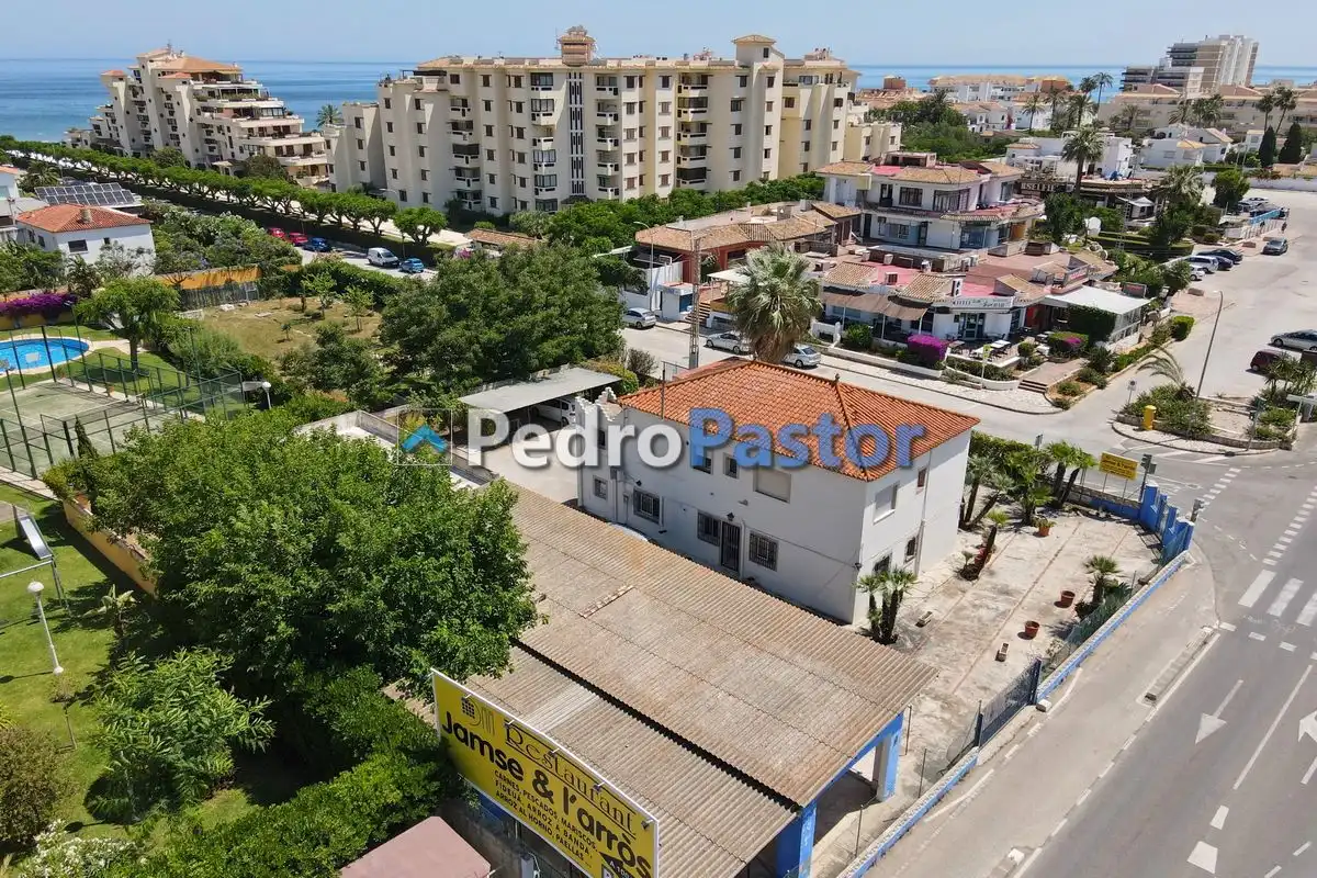 Detached house for sale in Las Marinas / Les Marines, imagen 3