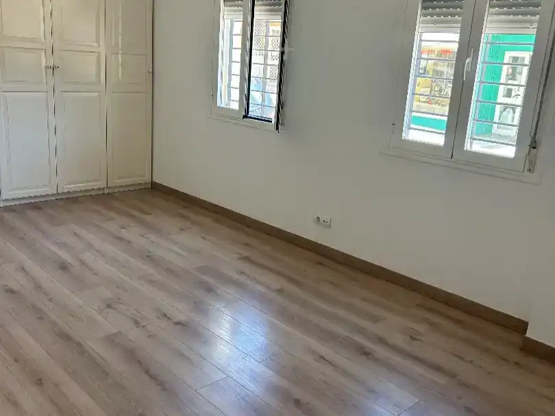 Dormitori de Pis en venda en Mairena del Aljarafe amb Aire condicionat