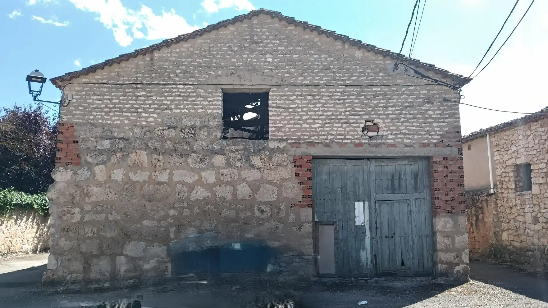 Vista exterior de Casa o chalet en venta en Modúbar de la Emparedada