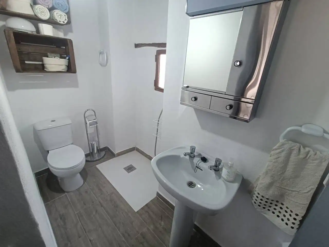 Bany de Casa o xalet en venda en Loja amb Jardí privat i Moblat