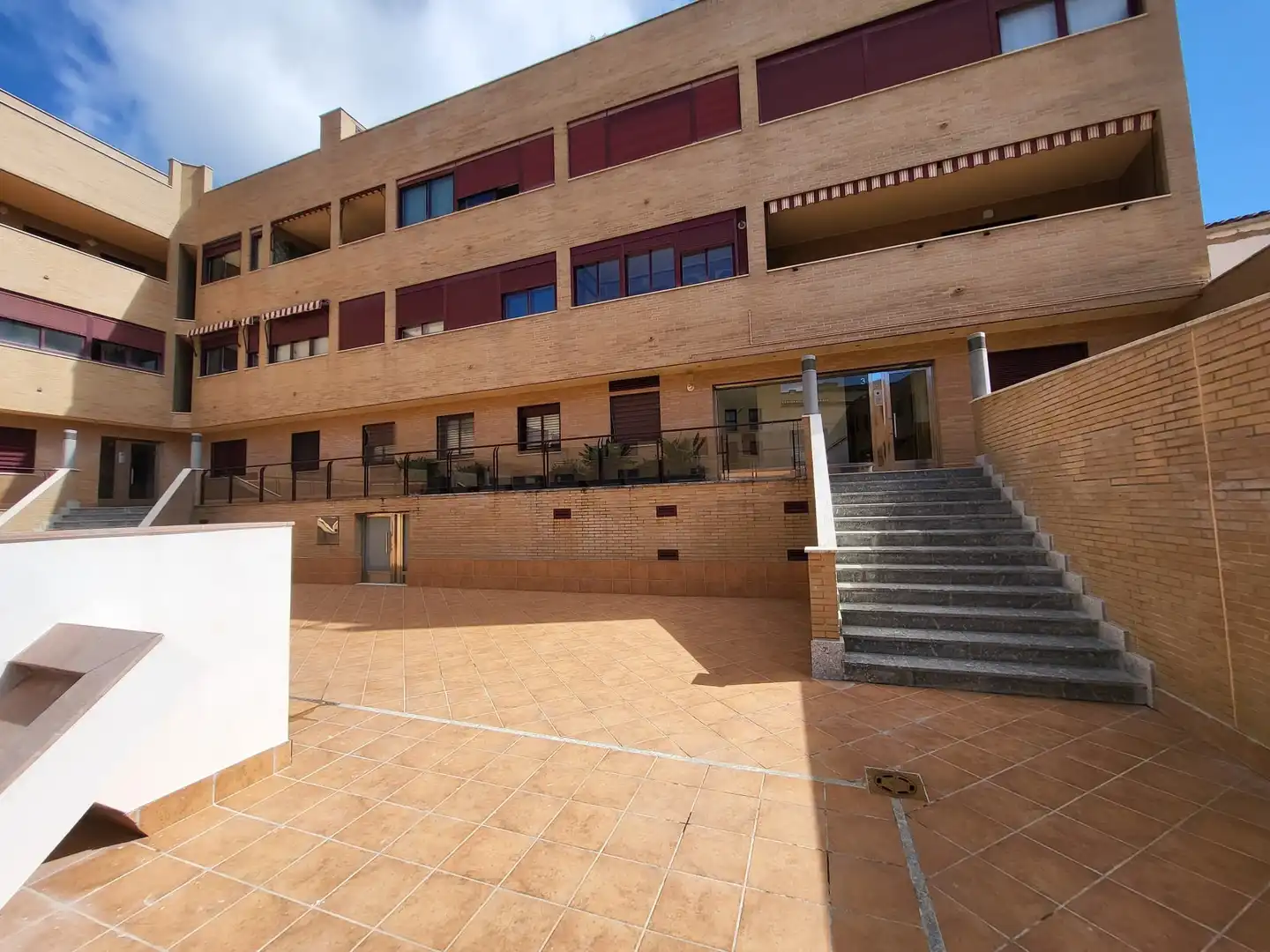 Vista exterior de Pis en venda en Cáceres