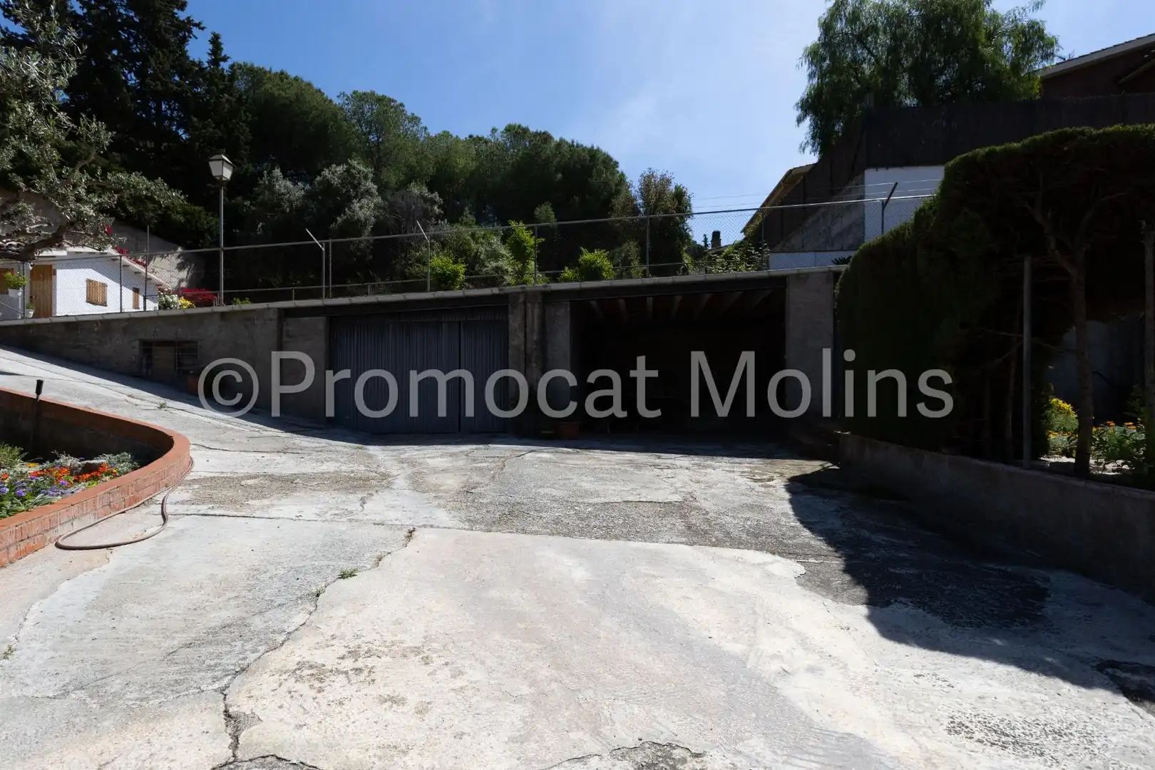 Parking de Casa o chalet en venta en La Palma de Cervelló con Calefacción, Jardín privado y Terraza