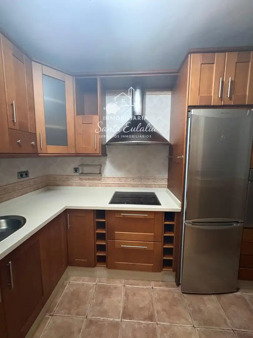 Kitchen of Flat for sale in Sur