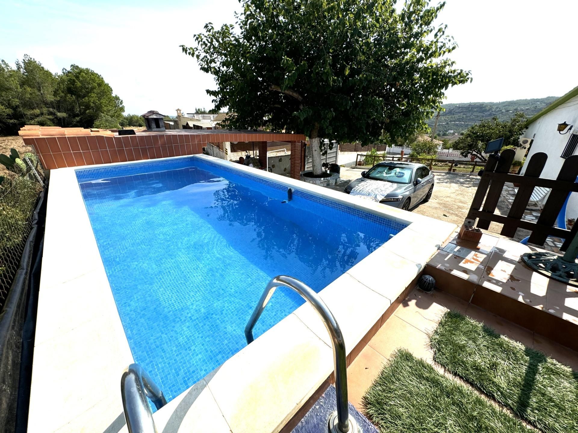 Piscina de Casa o xalet en venda en Vespella de Gaià amb Jardí privat, Terrassa i Traster