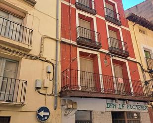 Vista exterior de Edifici en venda en Calatayud