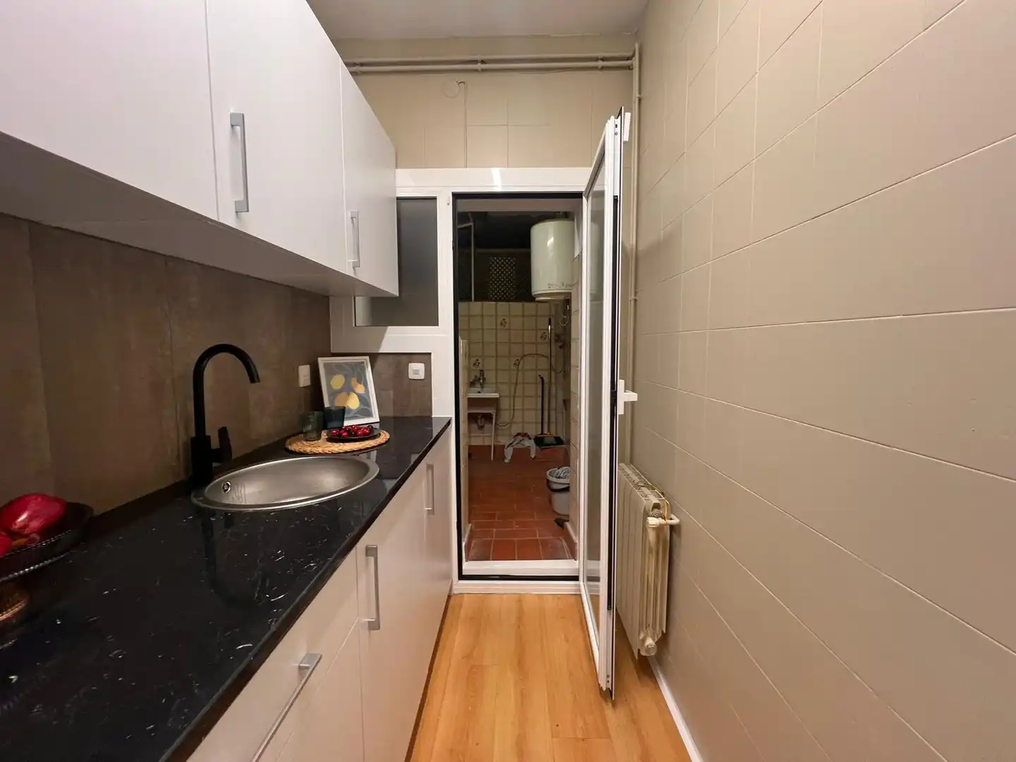 Cocina de Piso en venta en Barcelona con Calefacción, Terraza y Balcón