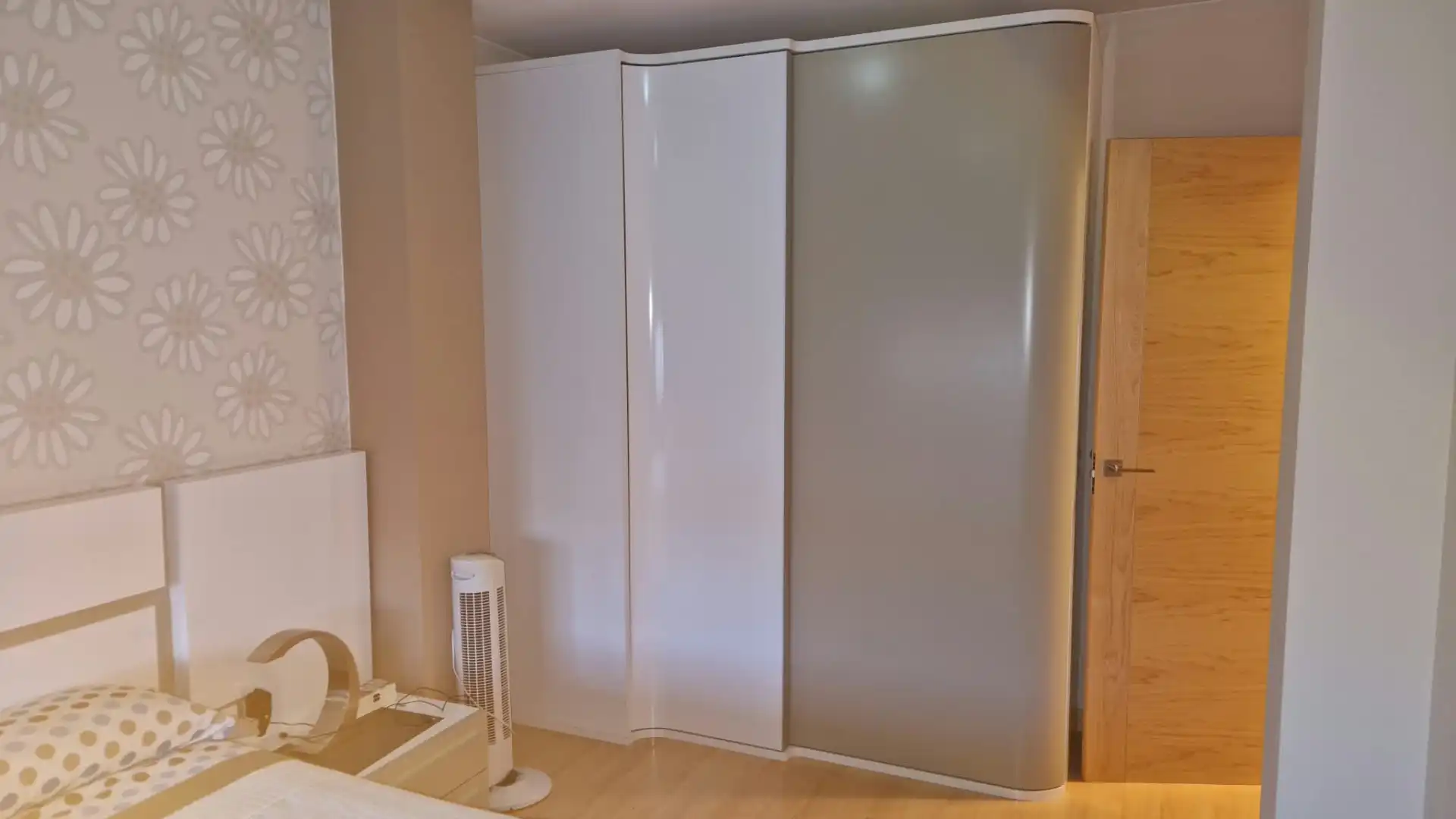 Schlafzimmer von Wohnung zur Miete in Zaragoza mit Heizung, Parkett und Terrasse