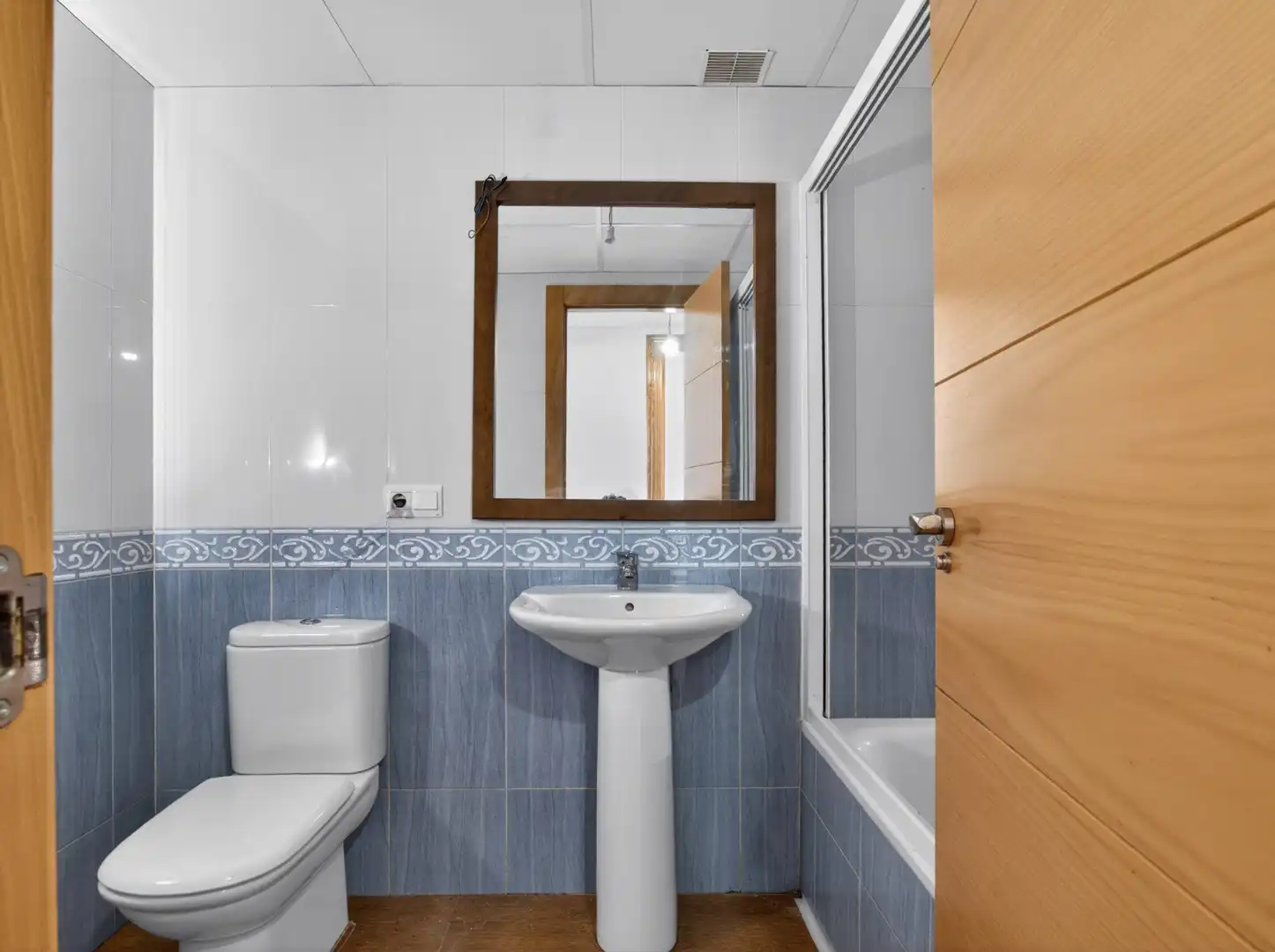 Bathroom of Flat for sale in Roquetas de Mar  with Terrace