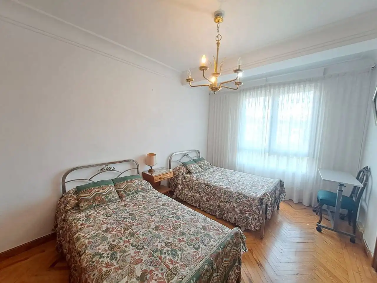 Habitación de Piso en venta en Burgos con Calefacción y Trastero