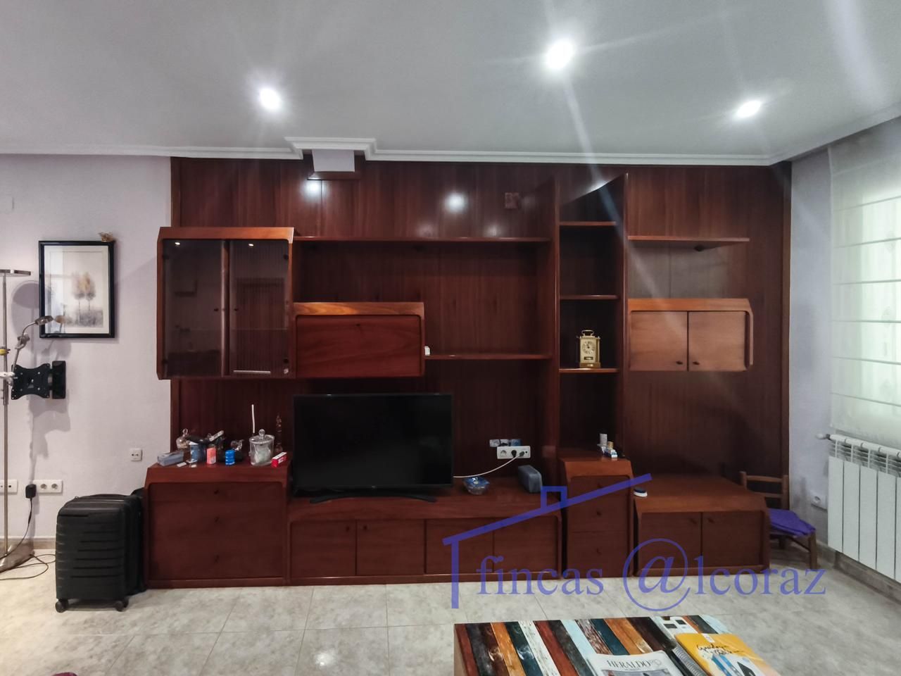 Sala d'estar de Casa o xalet de lloguer en  Huesca Capital amb Calefacció