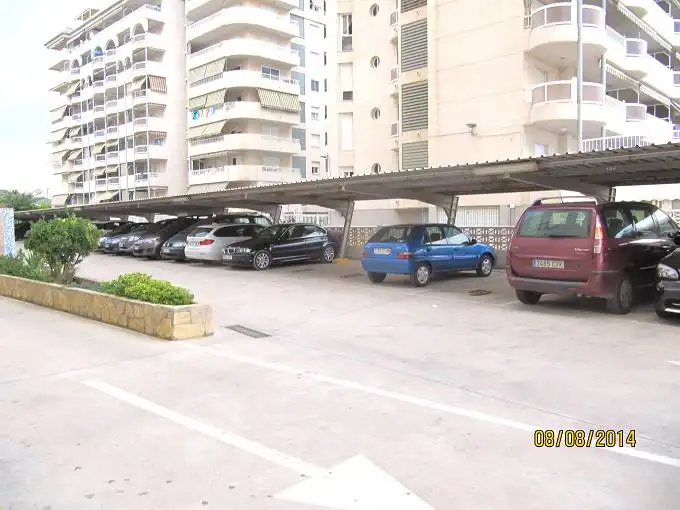 Parking de Apartamento de alquiler en Peñíscola / Peníscola con Terraza, Amueblado y Horno